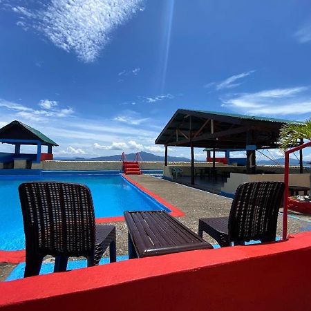 Napo Beach Resort Maripipi Ngoại thất bức ảnh
